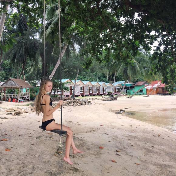 Meet your Posher, Lucy - Picture 1 of 1